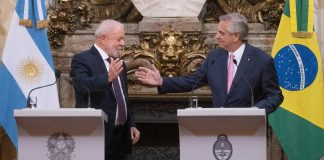 Brazil and Argentina Discuss Creation of Common Currency