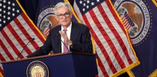 Central Banks Urged to Press Ahead With Rate Rises