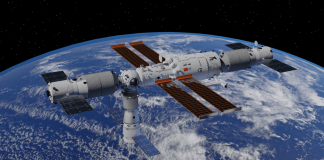 China sends astronauts to its space station