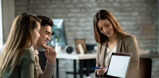 Consultative Selling Process: Examples, Benefits and Techniques