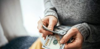Dividend Stocks Have New Competition: Cash