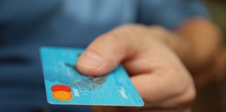 How to Choose a Credit Card for Your Startup