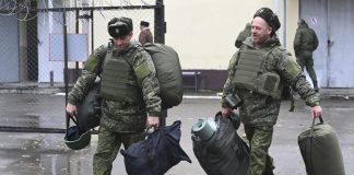 New Russian campaign tries to entice men to fight in Ukraine